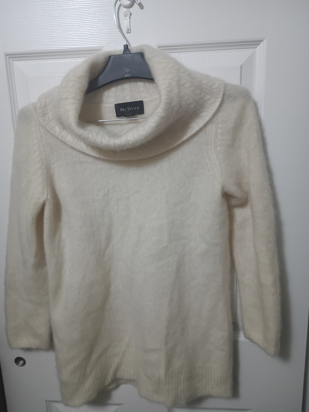 McDuff  Cashmere Women's Sweater